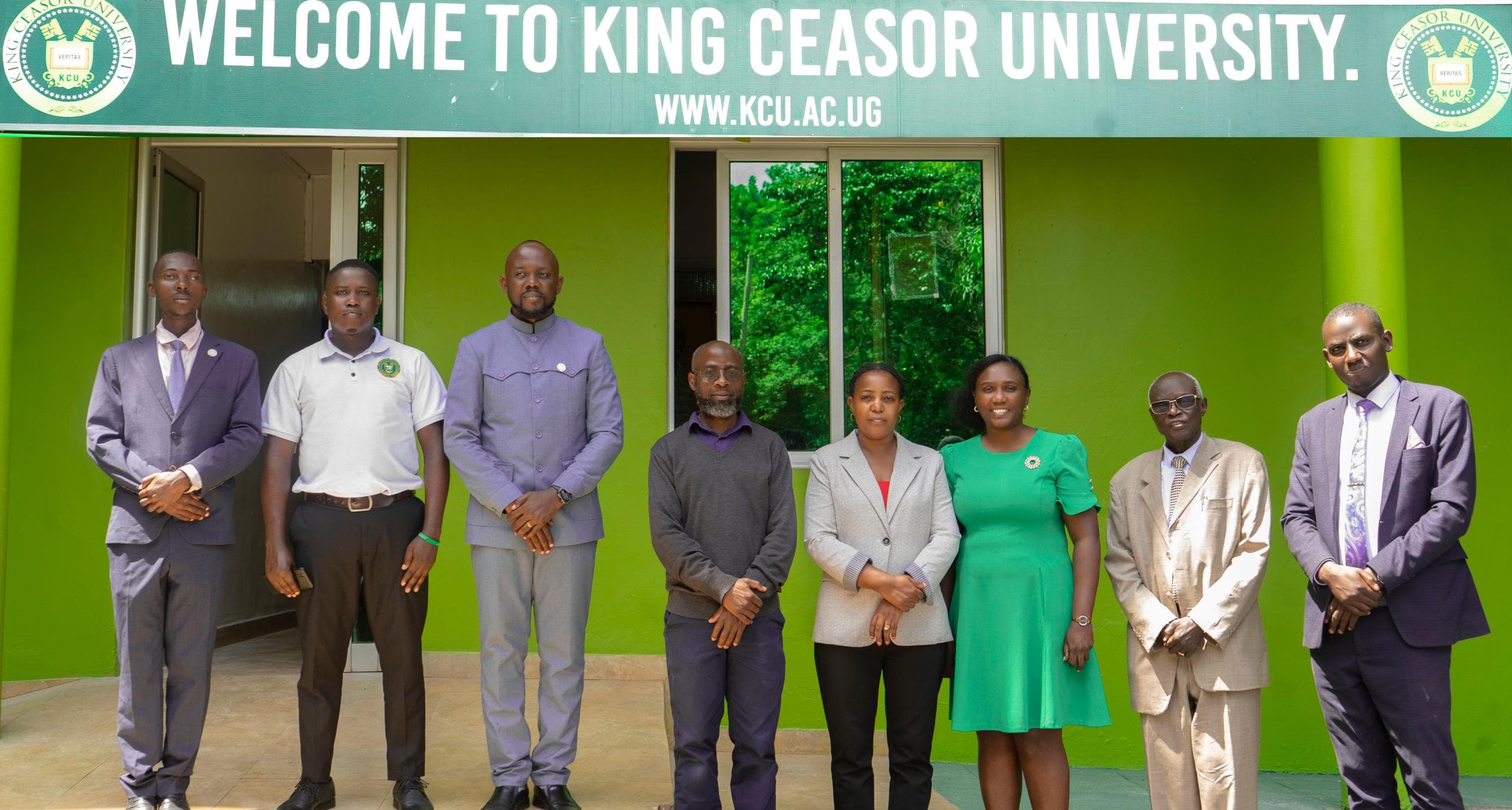 Prof. Jamil Mujuzi delivers a public lecture at the King Ceasor University Moot Court Room